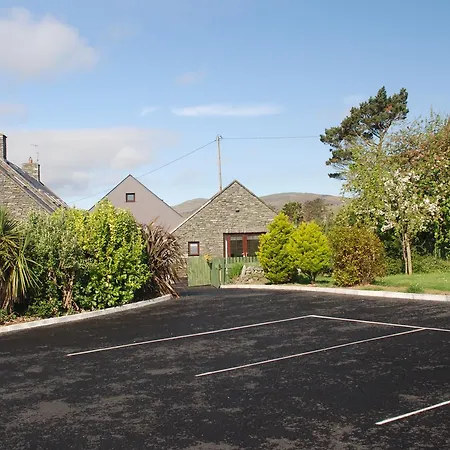 B&B Carbery Guest 4*