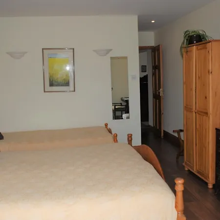 Carbery Guest 4*