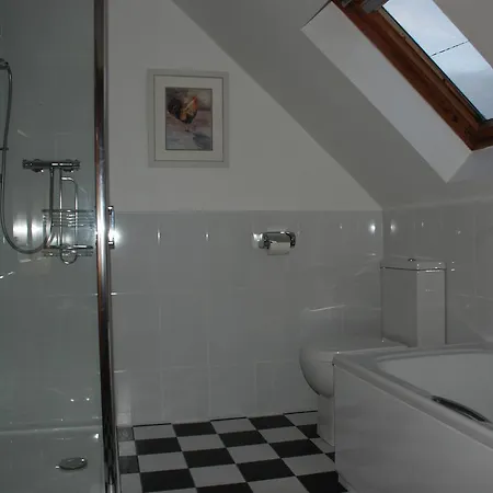 Carbery Guest 4*