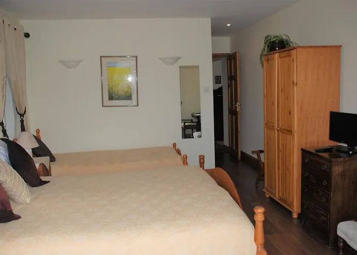 Carbery Guest 4*